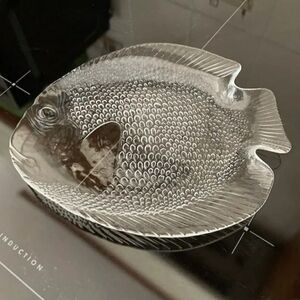 Arcoroc France glass fish plate Impressed textured Vintage, 9x10, EXCELLENT cond